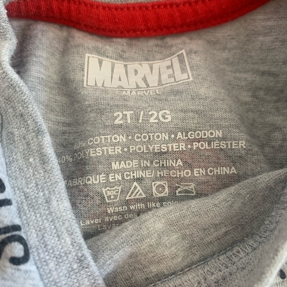 Toddler bundle Spider-Man tshirt and H&M pants size 2T - Picture 3 of 3